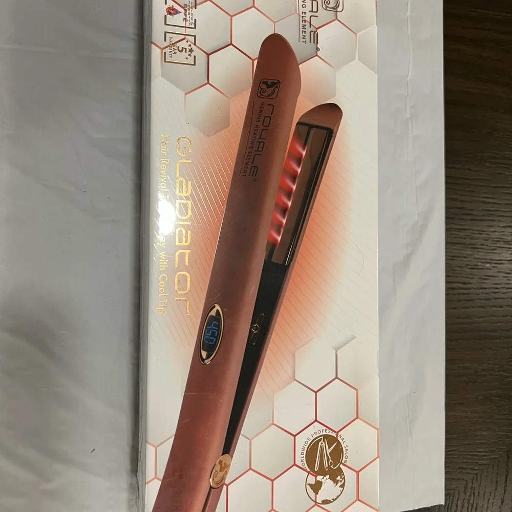 Royale Gladiator Hair Straightener in Rose Gold